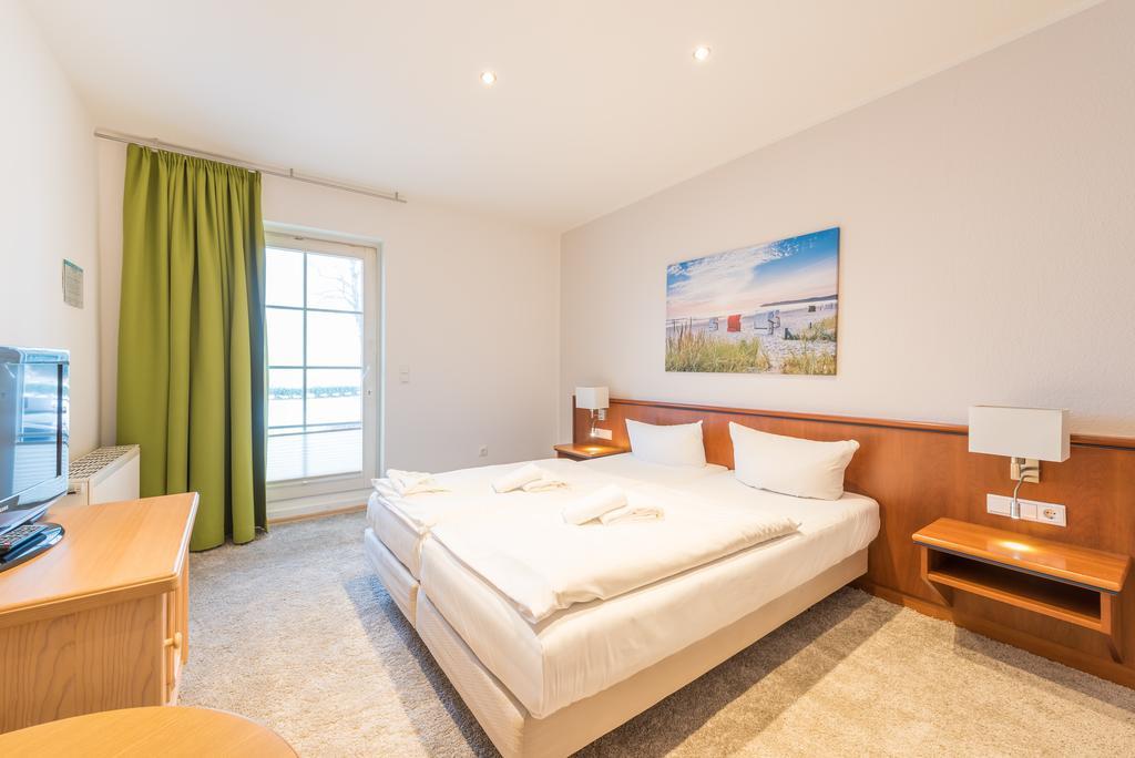 Hotel Koenigslinie Sassnitz Extérieur photo