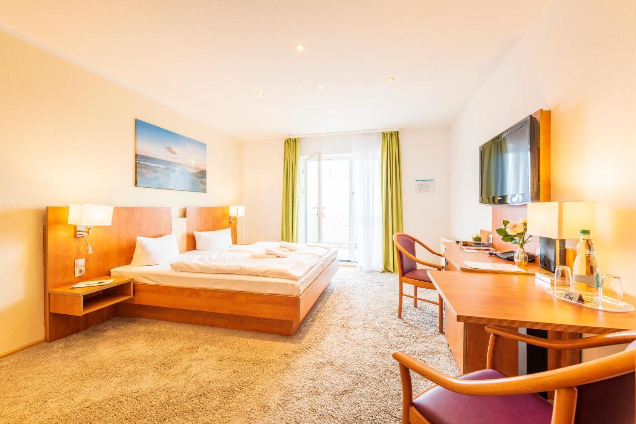Hotel Koenigslinie Sassnitz Extérieur photo